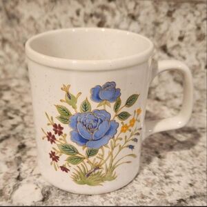 Vintage 70s Floral Ceramic Mug - Blue and White